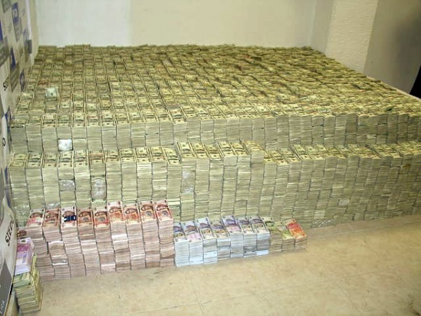 Click image for larger version

Name:	stacks of money.jpg
Views:	170
Size:	54.0 KB
ID:	14104