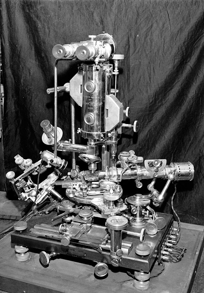 Click image for larger version

Name:	rife-universal-microscope-lg.jpg
Views:	505
Size:	164.4 KB
ID:	17644