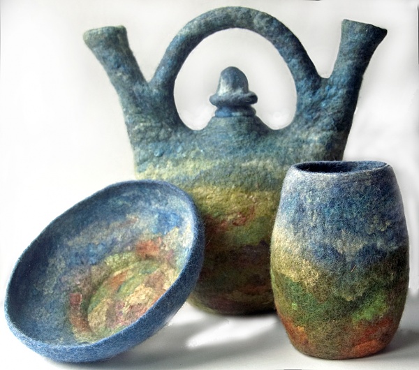 Click image for larger version

Name:	landscape vessels.jpg
Views:	96
Size:	710.6 KB
ID:	49979